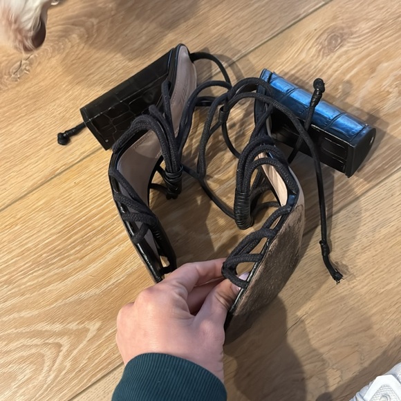 Schutz block heel black Strappy shoes size EUR 40 - Picture 9 of 11